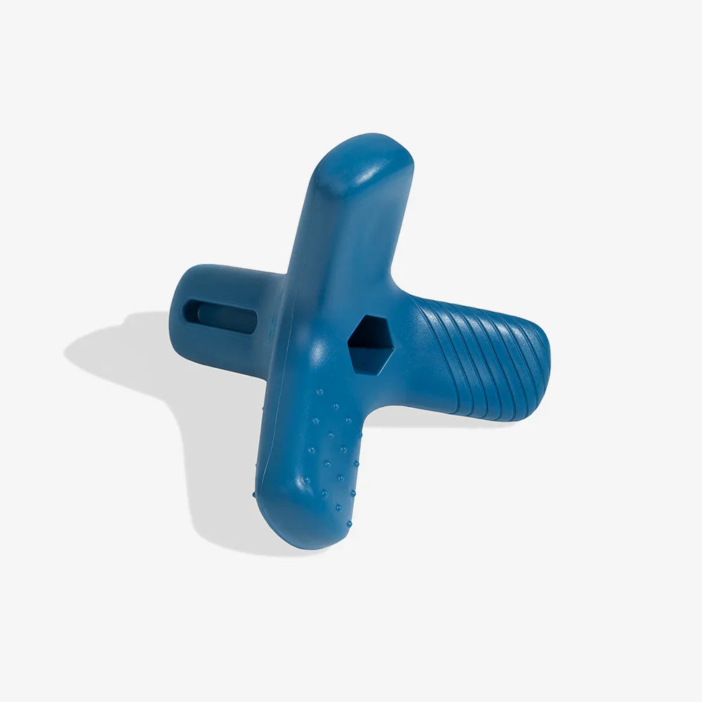 Zee.Dog Tripod Chew Toy